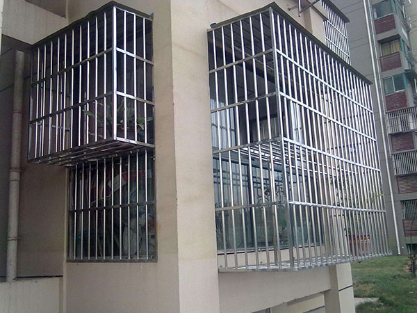 不锈钢防护网图片2